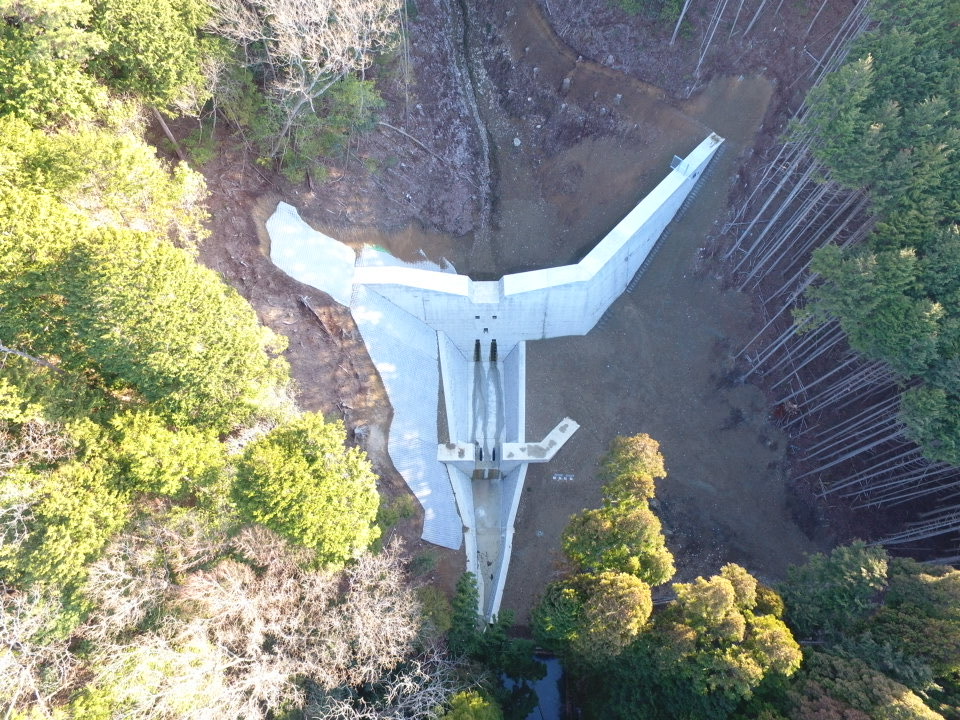 （砂）安口川砂防堰堤工事